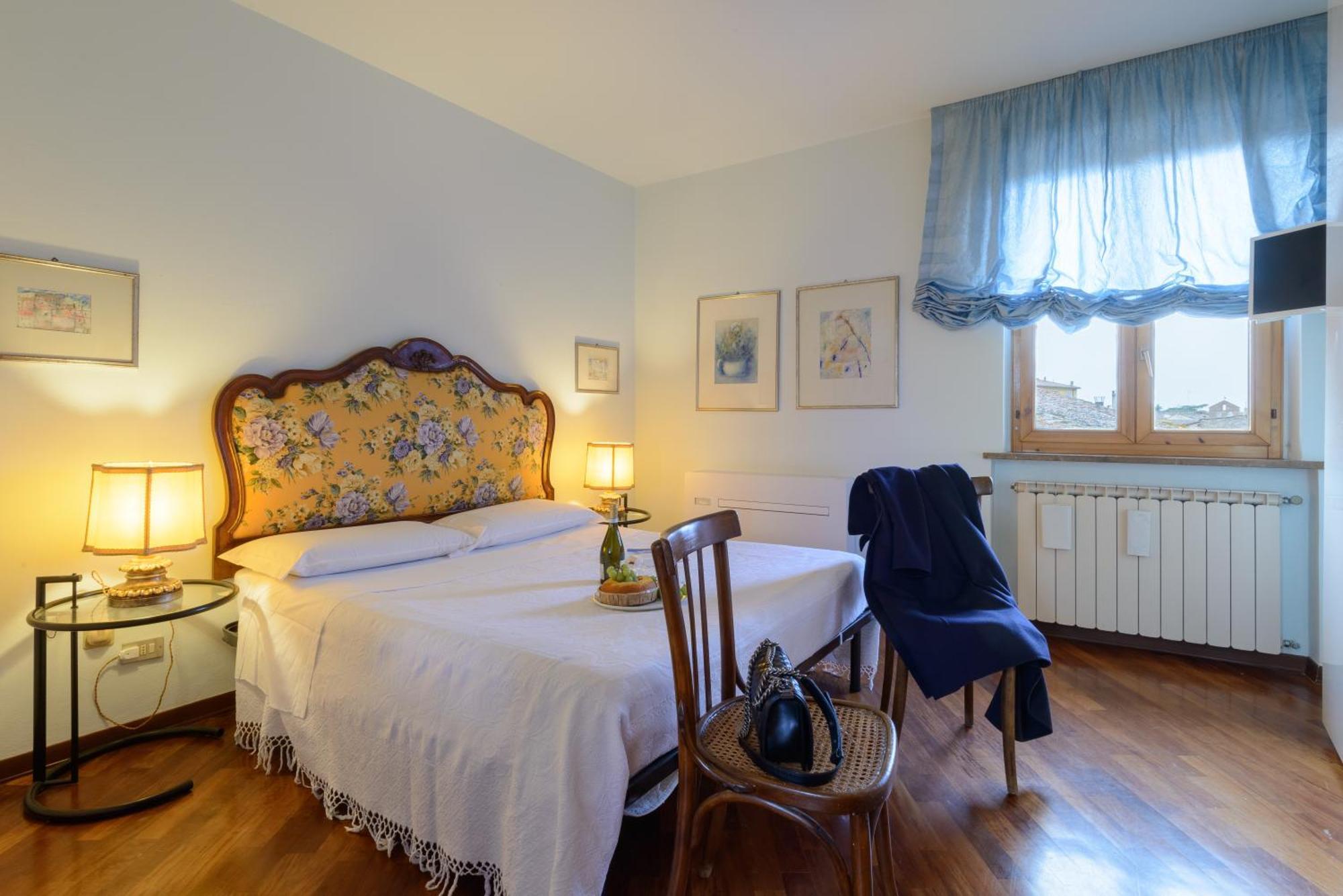 La Dimora Di Amedeo Apartment Сиена Екстериор снимка